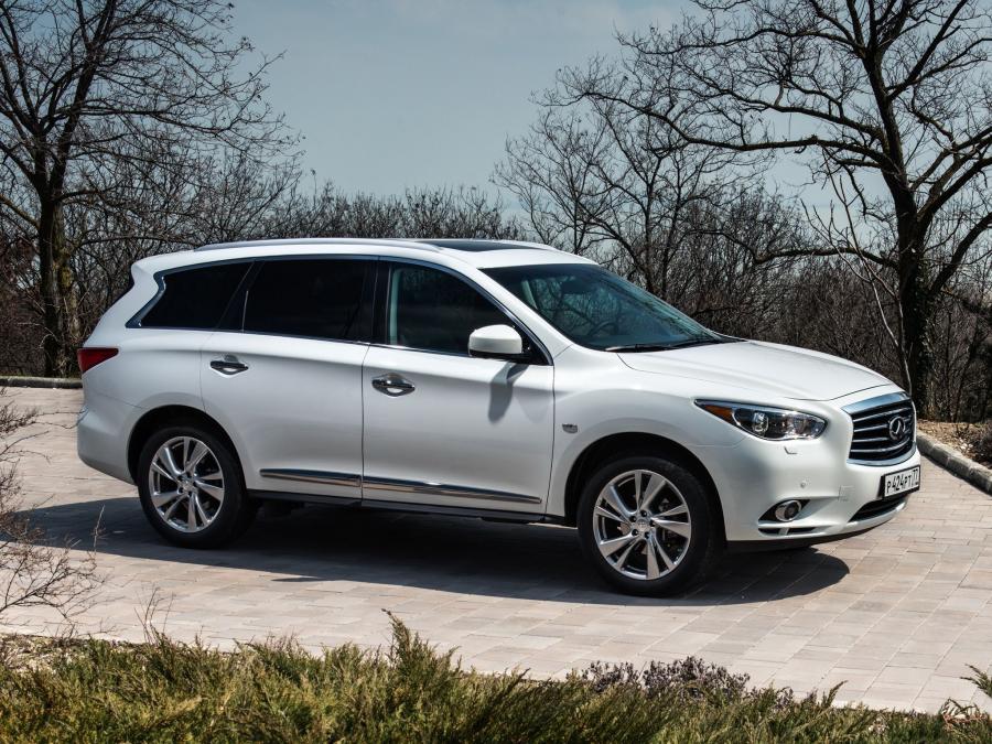  Infiniti JX35 2013 года  (RU) (фото 16 из 30)